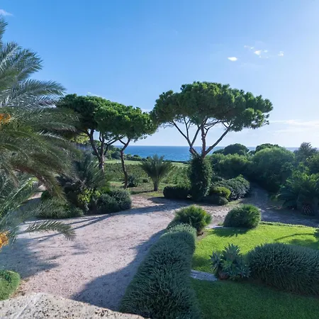 Villa Miramar *