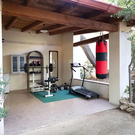 Miramar Villa *